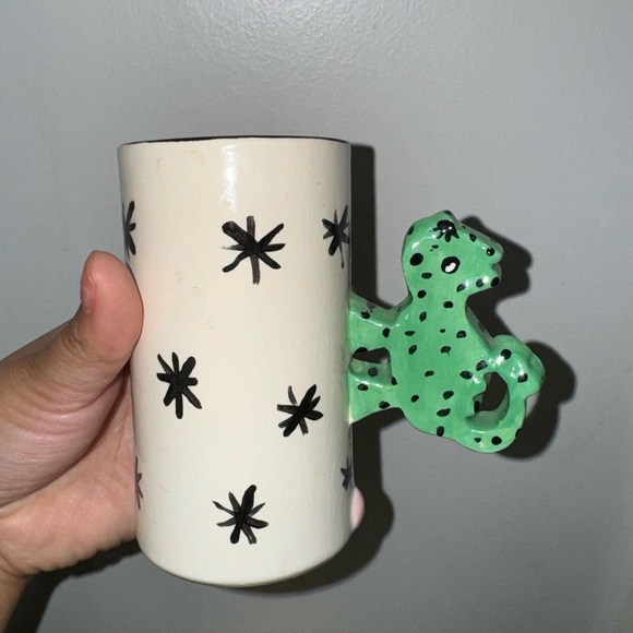 VINTAGE Mugs Black&White Stripe With Dog Handle Signed R Terrell - Picture 7 of 12